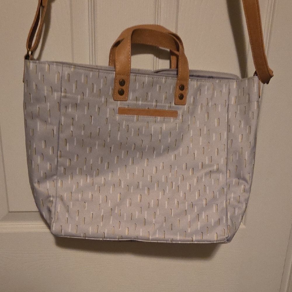 Thirty-One Tan and White Tote Bag with Leather Handles